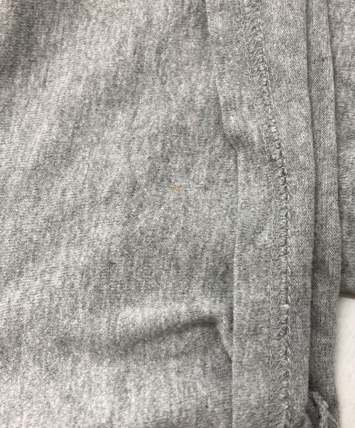 Original Fake（オリジナルフェイク）Original Fake (オリジナルフェイク) KAWS (カウズ) Tシャツ グレー サイズ:4の古着・服飾アイテム