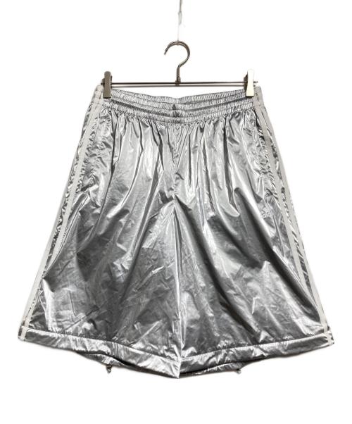 adidas（アディダス）adidas (アディダス) ADILENIUM シーズン 4 チームガイスト オーバーサイズ トラックパンツ シルバー サイズ:2XLの古着・服飾アイテム