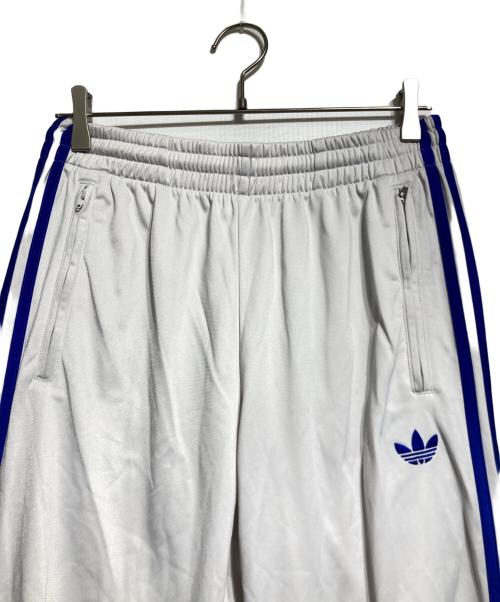 adidas Originals（アディダスオリジナル）adidas Originals (アディダスオリジナル) ファイヤーバード トラックパンツ/Firebird Track Pants グレー サイズ:Lの古着・服飾アイテム