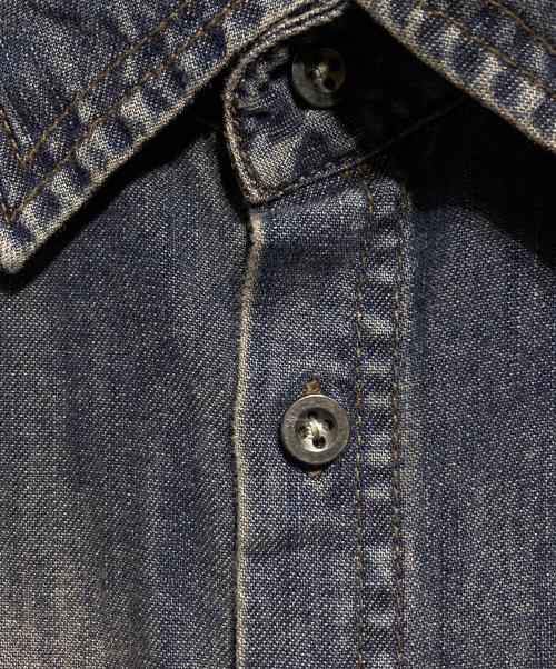 ARMANI EXCHANGE（アルマーニ エクスチェンジ）ARMANI EXCHANGE (アルマーニ エクスチェンジ) デニムシャツ/denim shirt インディゴ サイズ:Ｌの古着・服飾アイテム