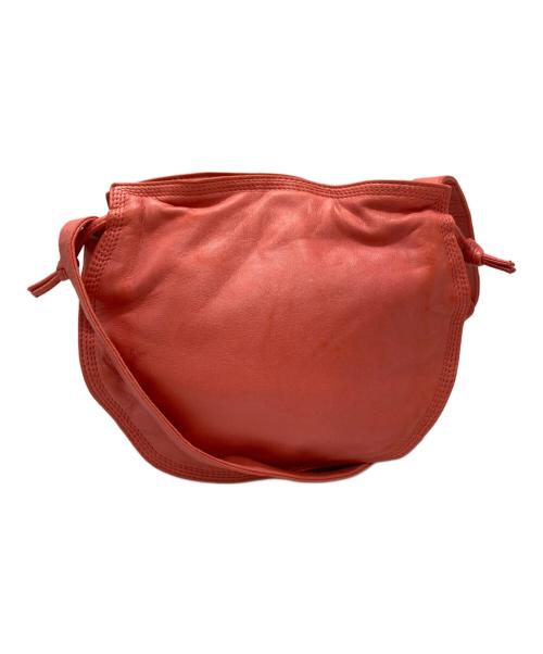 LOEWE（ロエベ）LOEWE (ロエベ) アナグラムエンボスナッパレザーショルダーバッグ レッドの古着・服飾アイテム