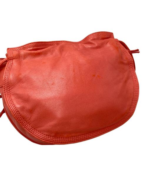 LOEWE（ロエベ）LOEWE (ロエベ) アナグラムエンボスナッパレザーショルダーバッグ レッドの古着・服飾アイテム