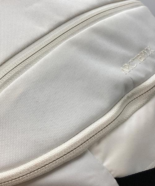 ARC'TERYX（アークテリクス）ARC'TERYX (アークテリクス) MANTIS 26 BACKPACK/万ティス26バックパック ホワイトの古着・服飾アイテム