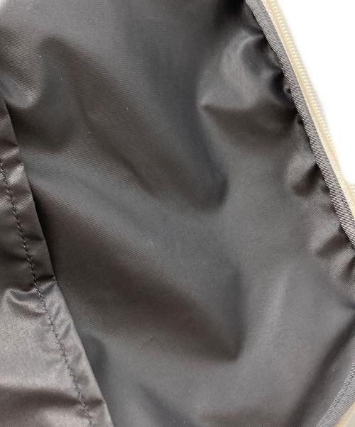 ARC'TERYX（アークテリクス）ARC'TERYX (アークテリクス) MANTIS 26 BACKPACK/万ティス26バックパック ホワイトの古着・服飾アイテム