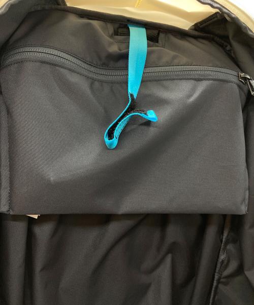 ARC'TERYX（アークテリクス）ARC'TERYX (アークテリクス) MANTIS 26 BACKPACK/万ティス26バックパック ホワイトの古着・服飾アイテム