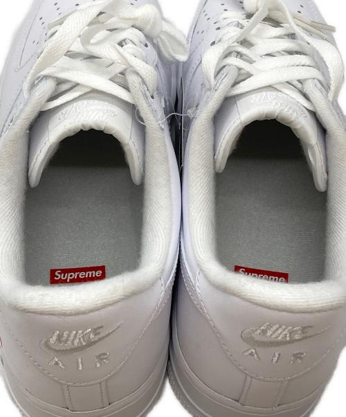 NIKE（ナイキ）NIKE (ナイキ) Supreme (シュプリーム) AIR FORCE 1 LOW/SUPREME ホワイト サイズ:27.5の古着・服飾アイテム