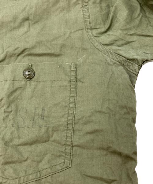 U'S NAVY（ユーエスネイビー）U'S NAVY (ユーエスネイビー) 40'S~ N-3トロピカルポプリンシャツ カーキ サイズ:14 1/2の古着・服飾アイテム