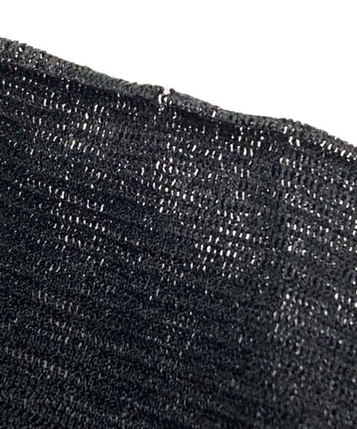 VIVIENNE TAM（ヴィヴィアンタム）VIVIENNE TAM (ヴィヴィアンタム) ドラゴン刺繍ノースリーブカットソー ブラックの古着・服飾アイテム