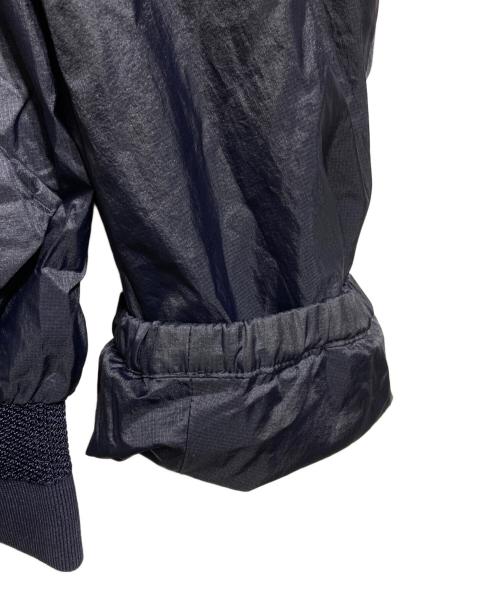 OAMC（オーエーエムシー）OAMC (オーエーエムシー) 裏地メッシュナイロンブルゾン/Mesh-lined nylon blouson ネイビー サイズ:XLの古着・服飾アイテム