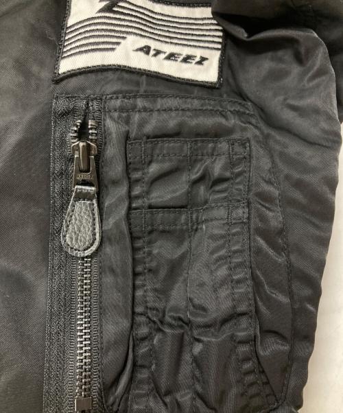 AVIREX（アヴィレックス）AVIREX (アヴィレックス) リバーシブルフライトジャケット ブラック サイズ:Mの古着・服飾アイテム