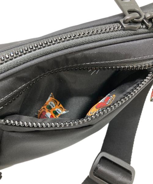 Onitsuka Tiger（オニツカタイガー）Onitsuka Tiger (オニツカタイガー) ショルダーバッグ/Shoulder bag ブラック サイズ:ONE SIZEの古着・服飾アイテム