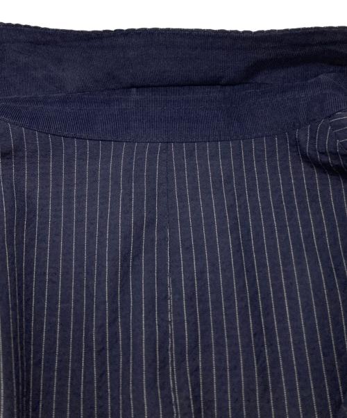 TAGLIATORE（タリアトーレ）TAGLIATORE (タリアトーレ) 2Bストライプジャケット ネイビー サイズ:48の古着・服飾アイテム
