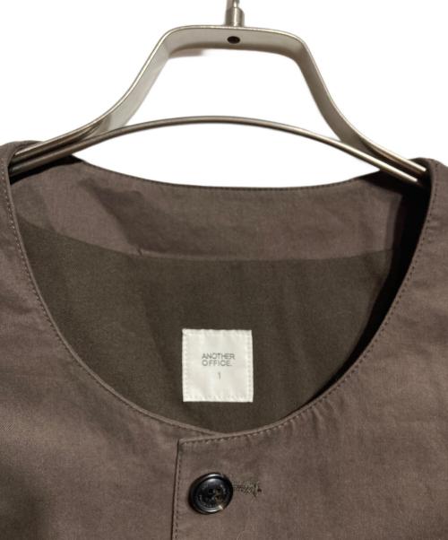ANOTHER OFFICE（アナザーオフィス）ANOTHER OFFICE (アナザーオフィス) クルーネックベスト/Crew neck vest ブラウン サイズ:1の古着・服飾アイテム
