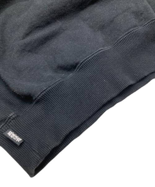 BlackEyePatch（ブラックアイパッチ）BlackEyePatch (ブラックアイパッチ) ポイントロゴプルオーバーパーカー ブラック サイズ:Mの古着・服飾アイテム
