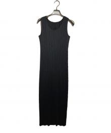 PLEATS PLEASE（プリーツプリーズ）の古着「ノースリーブプリーツワンピース/ Sleeveless pleated dress」｜ブラック