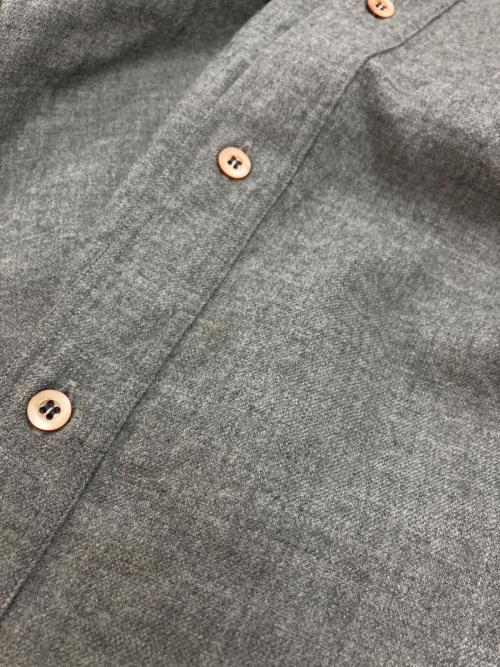 DRIES VAN NOTEN（ドリスヴァンノッテン）DRIES VAN NOTEN (ドリスヴァンノッテン) パイピングシャツ グレー サイズ:46の古着・服飾アイテム