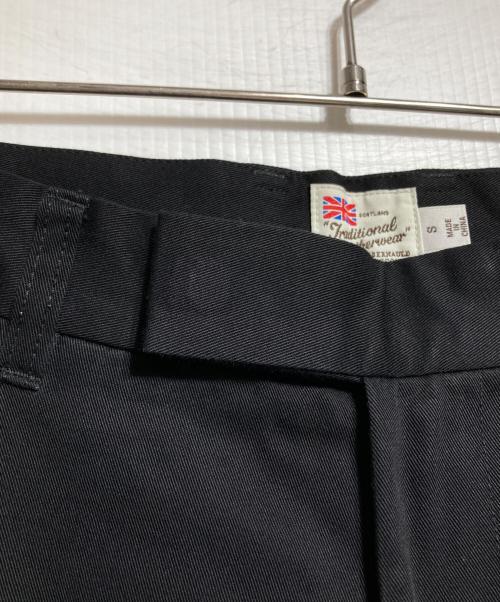 Traditional Weatherwear（トラディショナルウェザーウェア）Traditional Weatherwear (トラディショナルウェザーウェア) UNIONSLACKS 102 CHINO/ユニゾンスラックス102チノ ブラック サイズ:Sの古着・服飾アイテム