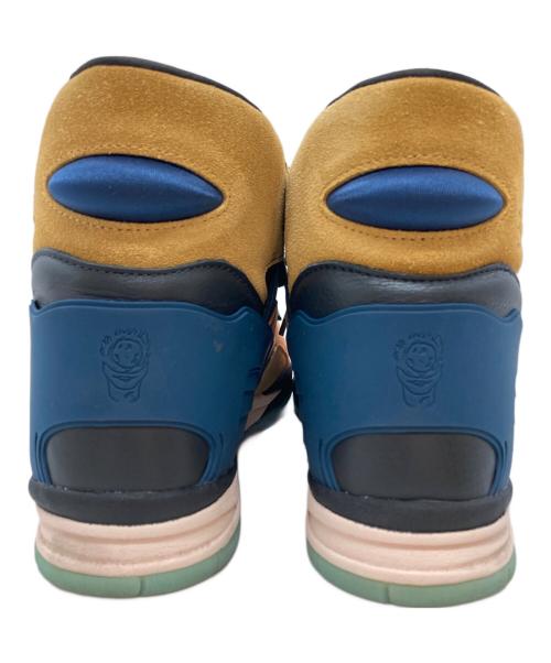 adidas（アディダス）adidas (アディダス) KID CUDI (キッド・カディ) Vadawam 326 'Mesa Hazy Copper'/メサ / コアブラック / ヘイジーコッパー ベージュ サイズ:28.5cmの古着・服飾アイテム