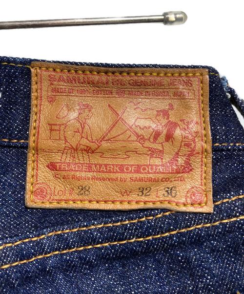 SAMURAI JEANS（サムライジーンズ）SAMURAI JEANS (サムライジーンズ) 19オンス極（KIWAMI）セルビッチデニム インディゴ サイズ:32の古着・服飾アイテム