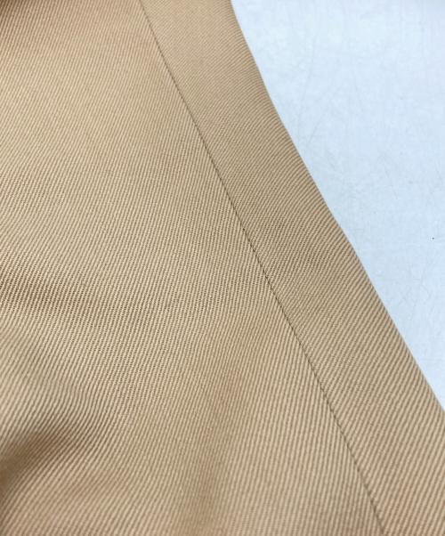 CABAN（キャバン）CABaN (キャバン) ハイツイストギャバジン テーパードパンツ ベージュ サイズ:Mの古着・服飾アイテム
