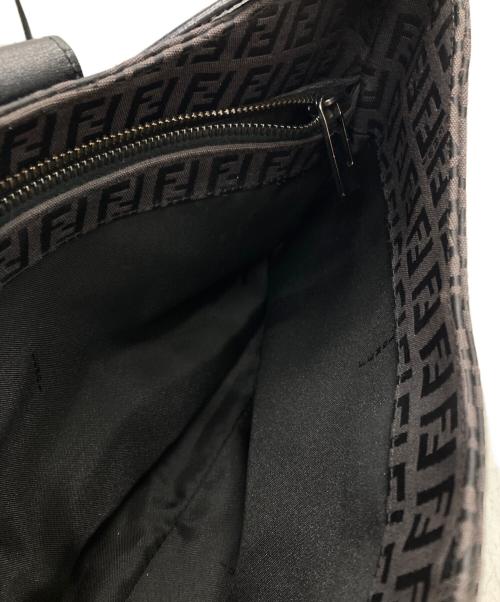 FENDI（フェンディ）FENDI (フェンディ) セミショルダーバッグ ブラウンの古着・服飾アイテム