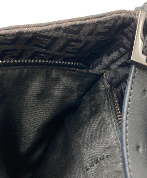 FENDI（フェンディ）FENDI (フェンディ) セミショルダーバッグ ブラウンの古着・服飾アイテム