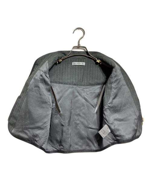 AKIKOAOKI（アキコアオキ）AKIKOAOKI (アキコアオキ) ポケットショートベスト/Short Vest with Pockets グレー サイズ:5の古着・服飾アイテム