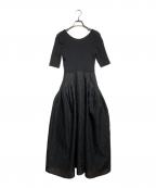 anuansアニュアンス）の古着「バックオープンカップインドッキングニットワンピース/Open-Back Knit Dress with Built-in Bra Top」｜ブラック