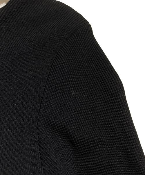 anuans（アニュアンス）anuans (アニュアンス) バックオープンカップインドッキングニットワンピース/Open-Back Knit Dress with Built-in Bra Top ブラック サイズ:Sの古着・服飾アイテム