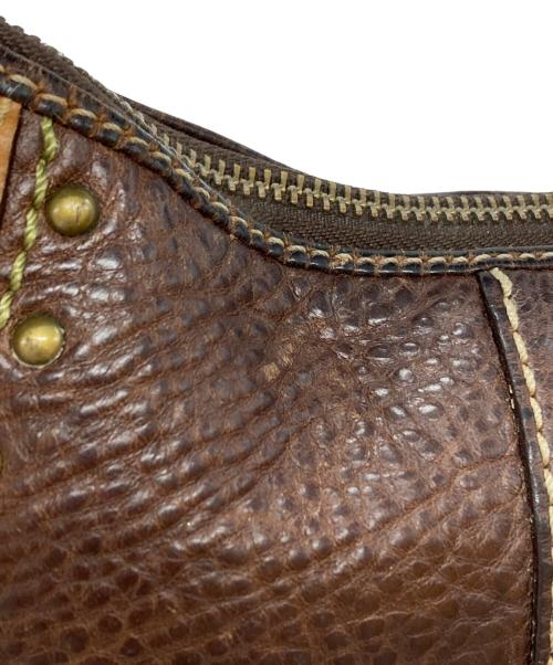 COACH（コーチ）COACH (コーチ) ハーフムーンスタッズワンショルダーバッグ/Half-Moon Studded One-Shoulder Bag ブラウン サイズ:不明の古着・服飾アイテム