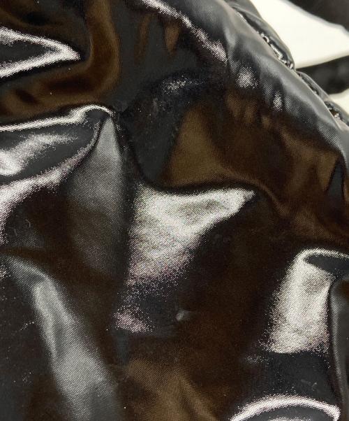 RAMIDUS（ラミダス）RAMIDUS (ラミダス) FRAGMENT DESIGN (フラグメントデザイン) MIRAGE パテントショルダーバッグ ブラックの古着・服飾アイテム