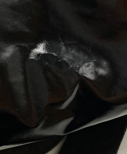 RAMIDUS（ラミダス）RAMIDUS (ラミダス) FRAGMENT DESIGN (フラグメントデザイン) MIRAGE パテントショルダーバッグ ブラックの古着・服飾アイテム