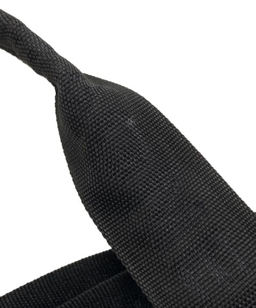 RAMIDUS（ラミダス）RAMIDUS (ラミダス) FRAGMENT DESIGN (フラグメントデザイン) MIRAGE パテントショルダーバッグ ブラックの古着・服飾アイテム