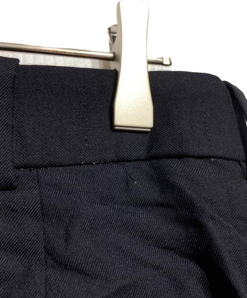 BARRY BRICKEN（バリーブリッケン）BARRY BRICKEN (バリーブリッケン) センタープレススラックス ネイビー サイズ:Mの古着・服飾アイテム