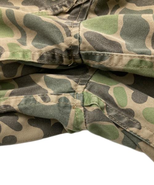 stussy（ステューシー）stussy (ステューシー) ダックハンターカモジャケット カーキ サイズ:MEDIUMの古着・服飾アイテム