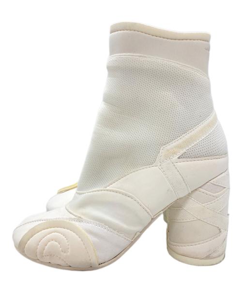 MM6 Maison Margiela（エムエムシックスメゾンマルジェラ）MM6 Maison Margiela (エムエムシックスメゾンマルジェラ) padded ankle boots ホワイト サイズ:37　1/2の古着・服飾アイテム