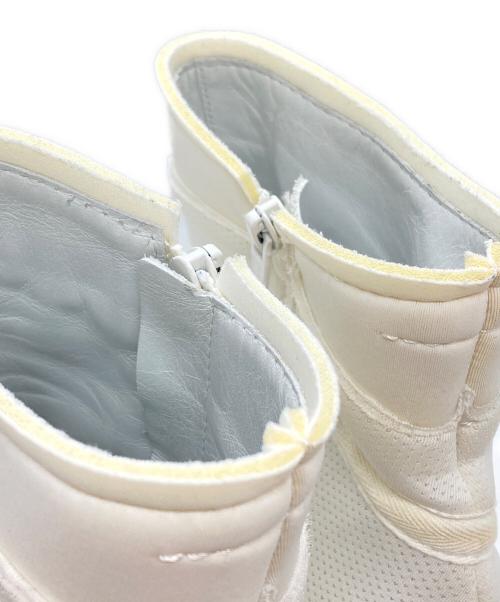 MM6 Maison Margiela（エムエムシックスメゾンマルジェラ）MM6 Maison Margiela (エムエムシックスメゾンマルジェラ) padded ankle boots ホワイト サイズ:37　1/2の古着・服飾アイテム