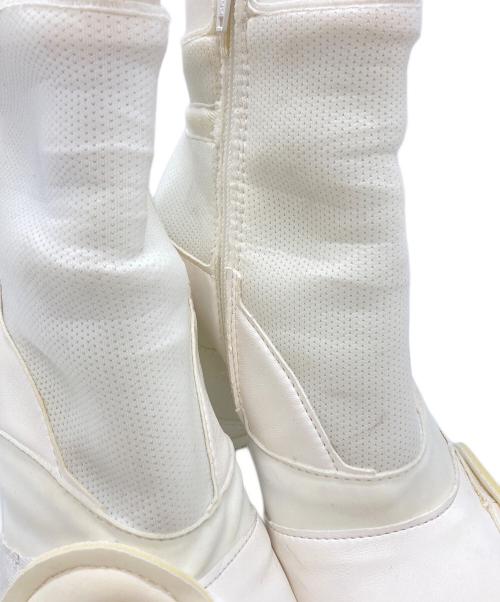 MM6 Maison Margiela（エムエムシックスメゾンマルジェラ）MM6 Maison Margiela (エムエムシックスメゾンマルジェラ) padded ankle boots ホワイト サイズ:37　1/2の古着・服飾アイテム
