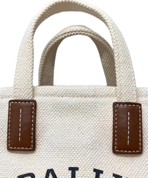 BALLY（バリー）BALLY (バリー) クリスタリアミニトートバッグ/Crystallia Mini Tote Bag ベージュの古着・服飾アイテム