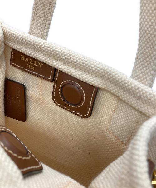 BALLY（バリー）BALLY (バリー) クリスタリアミニトートバッグ/Crystallia Mini Tote Bag ベージュの古着・服飾アイテム