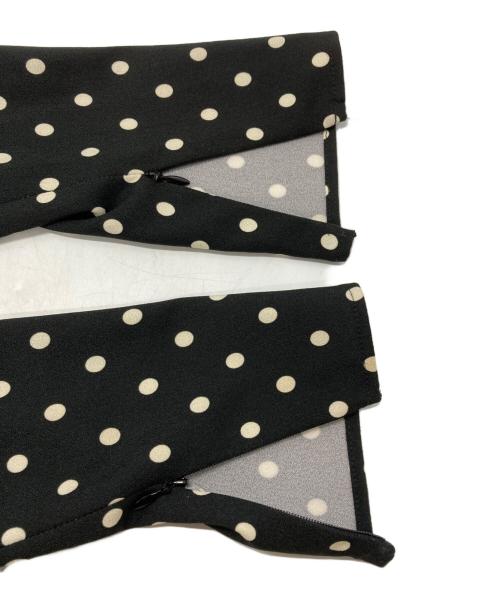 RED VALENTINO（レッドヴァレンティノ）RED VALENTINO (レッドヴァレンティノ) ドットワンピース ブラック サイズ:40の古着・服飾アイテム