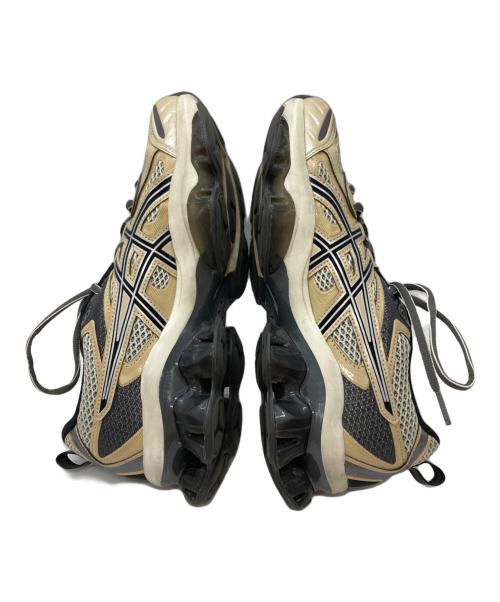 asics（アシックス）asics (アシックス) GEL-KINETIC FLUENT/ゲルキネティックフルエント ベージュ サイズ:26.5cmの古着・服飾アイテム
