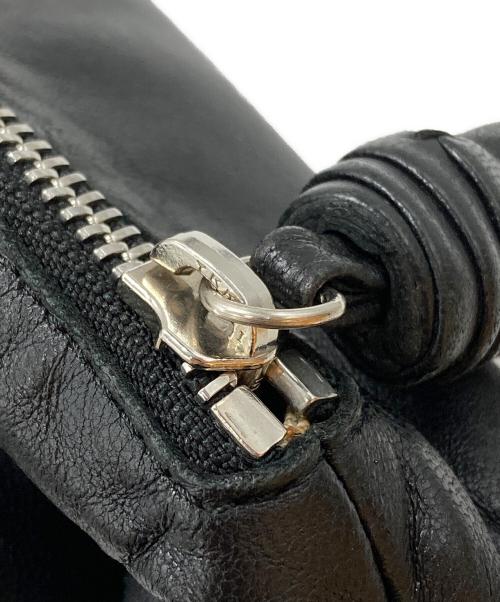 LEMAIRE（ルメール）LEMAIRE (ルメール) Medium Croissant Bag/ミディアム・クロワッサン・バッグ ブラックの古着・服飾アイテム
