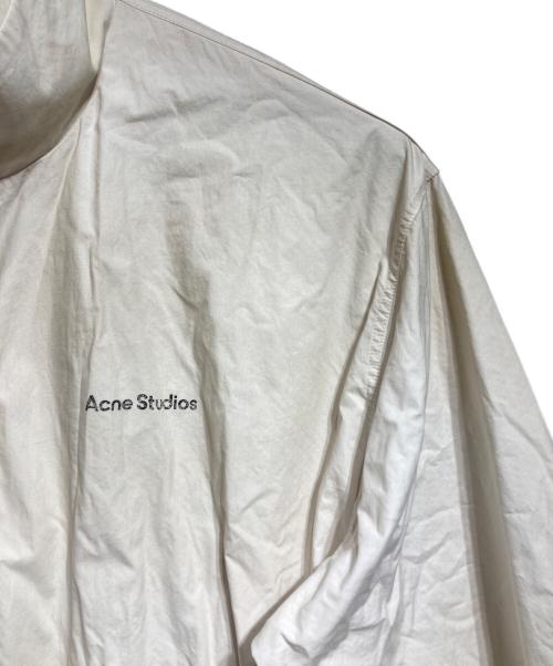 Acne studios（アクネ ストゥディオズ）Acne studios (アクネ ストゥディオズ) ウォッシュ加工ロゴジッパージャケット/Washed-finish logo zip-up jacket アイボリー サイズ:48の古着・服飾アイテム