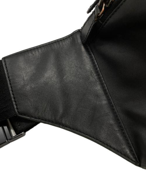 Maison Margiela（メゾンマルジェラ）Maison Margiela (メゾンマルジェラ) H&M (エイチアンドエム) レザーウエストバッグ/Leather waist bag ブラックの古着・服飾アイテム