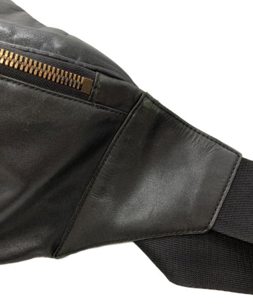 Maison Margiela（メゾンマルジェラ）Maison Margiela (メゾンマルジェラ) H&M (エイチアンドエム) レザーウエストバッグ/Leather waist bag ブラックの古着・服飾アイテム