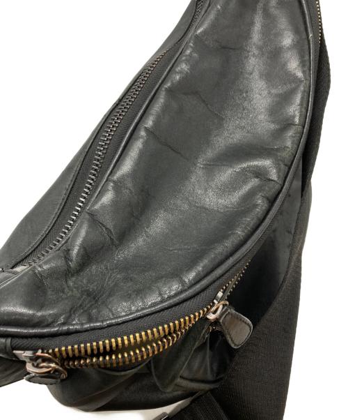 Maison Margiela（メゾンマルジェラ）Maison Margiela (メゾンマルジェラ) H&M (エイチアンドエム) レザーウエストバッグ/Leather waist bag ブラックの古着・服飾アイテム