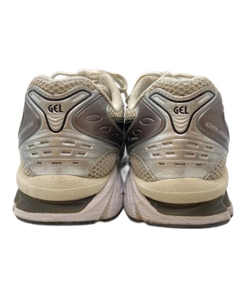 asics（アシックス）asics (アシックス) GEL-KAYANO 14/スニーカー アイボリー×シルバー サイズ:27.5cmの古着・服飾アイテム