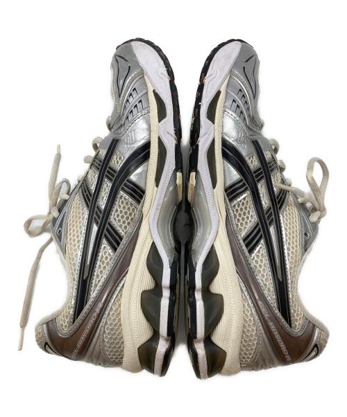 asics（アシックス）asics (アシックス) GEL-KAYANO 14/スニーカー アイボリー×シルバー サイズ:27.5cmの古着・服飾アイテム