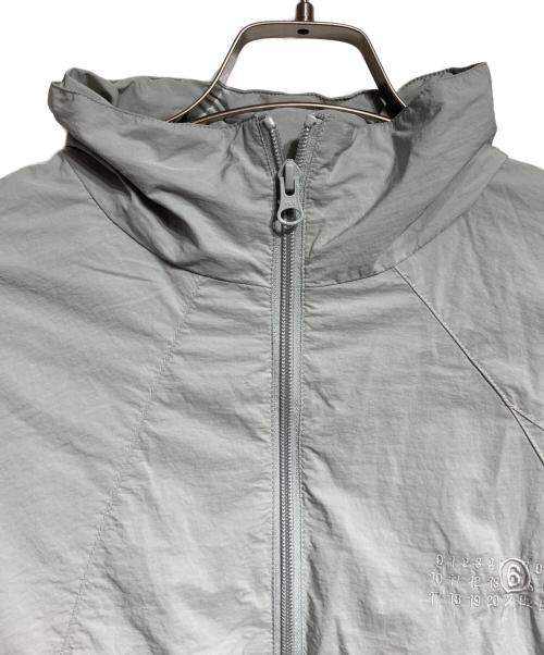 MM6 Maison Margiela（エムエムシックスメゾンマルジェラ）MM6 Maison Margiela (エムエムシックスメゾンマルジェラ) NYLON JACKET/ナイロンジャケット セージグリーン サイズ:Ｍの古着・服飾アイテム